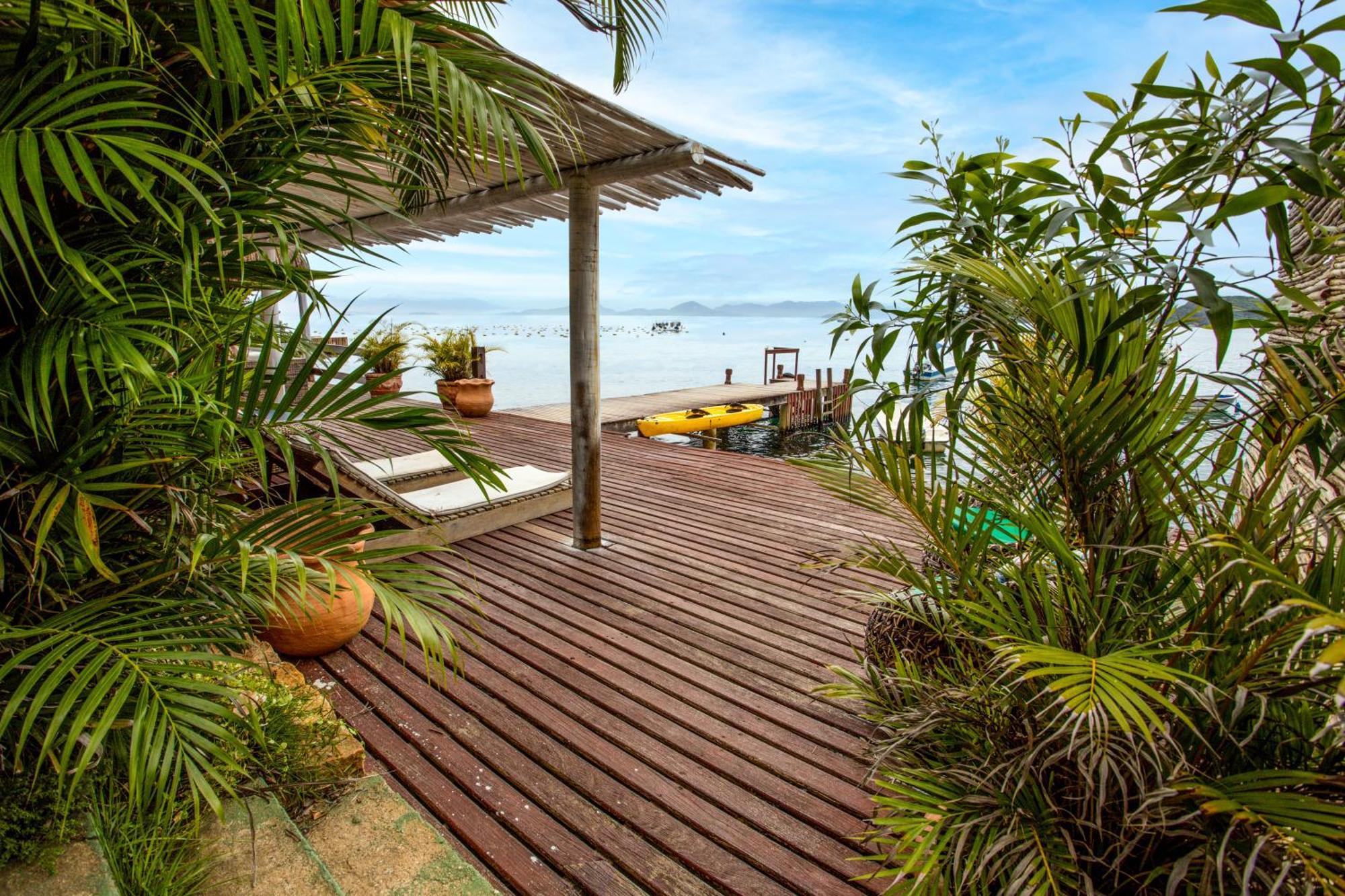 Pousada Cruzoe Praia de Aracatiba Exterior photo